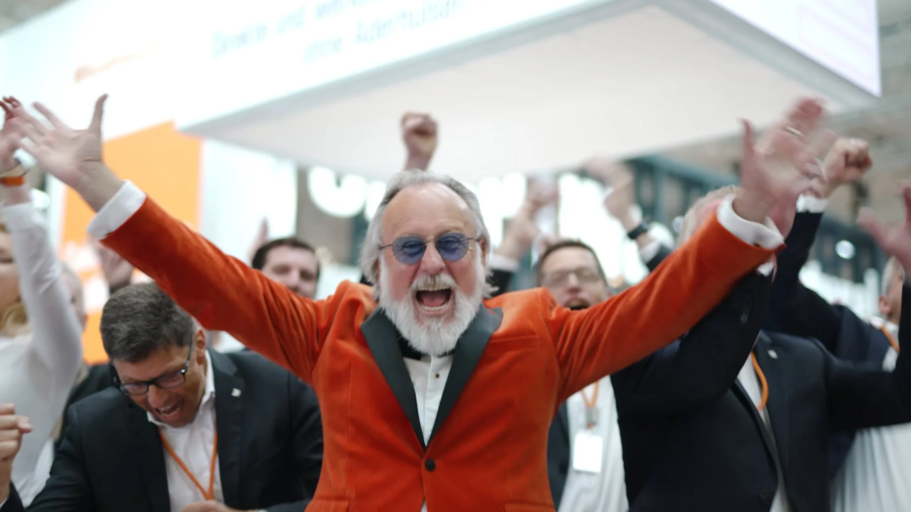 Business-Team auf einer Messe – Eventfilm für Unternehmen von Waltastic Films